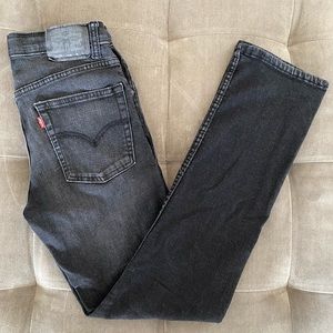 Boys Levi’s black denim jeans - SIZE 16 regular